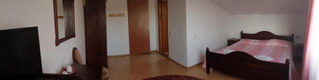 Motel Balcost Пьятра-Нямц Экстерьер фото
