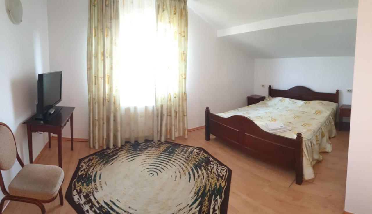 Motel Balcost Пьятра-Нямц Экстерьер фото